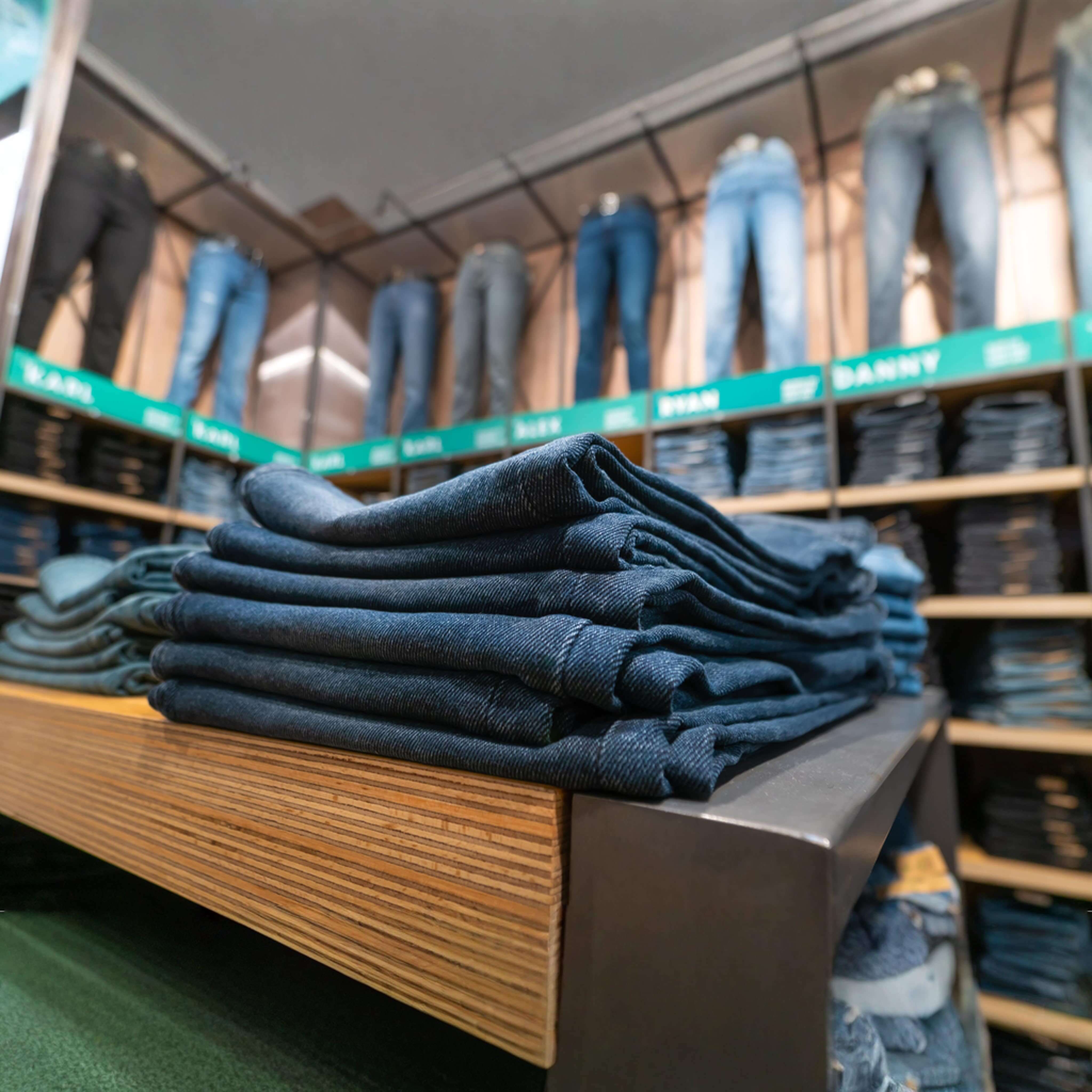 Mavi harcamalarınız World’e özel 3 Taksit!